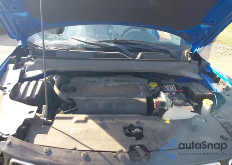 2018 Jeep Compass Latitude 4X4 from USA, damaged, VIN 3C4NJDBB0JT349379